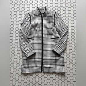 Women’s Black and White blazer